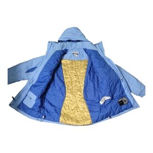 Womens large COLUMBIA  water proof coat.